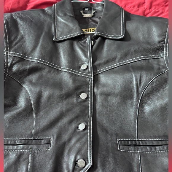 ⚡️Stunning Vintage Danier Crop Black Leather Biker Jacket - Size Ladies M ⚡️ - Picture 5 of 16